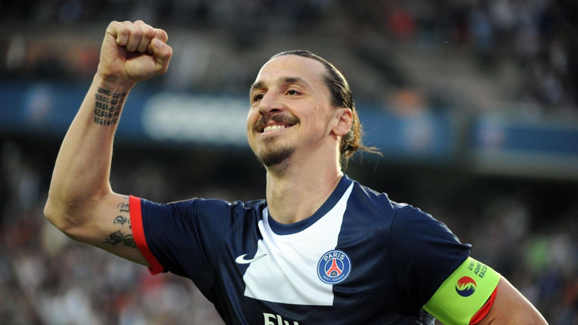 综合格斗赛场焦点！俄罗斯队对阵美国队，老将回归赛场，再度燃起斗志